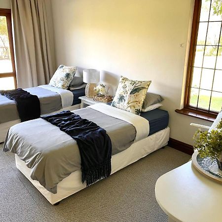 Porterfield Guest House, Champagne Valley 외부 사진