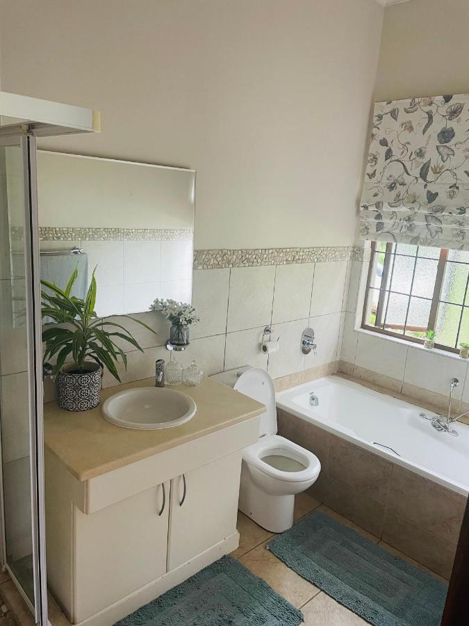 Porterfield Guest House, Champagne Valley 외부 사진