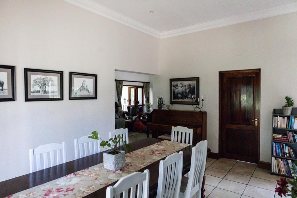 Porterfield Guest House, Champagne Valley 외부 사진